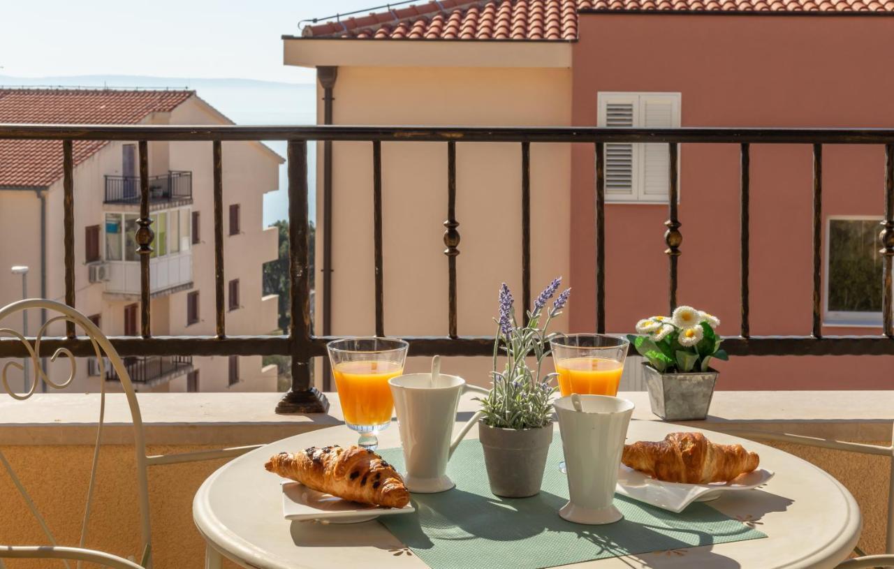 Andela 1 Apartment Makarska Exterior photo
